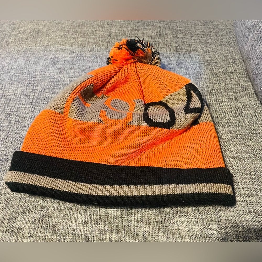 Fourstar pom pom beanies